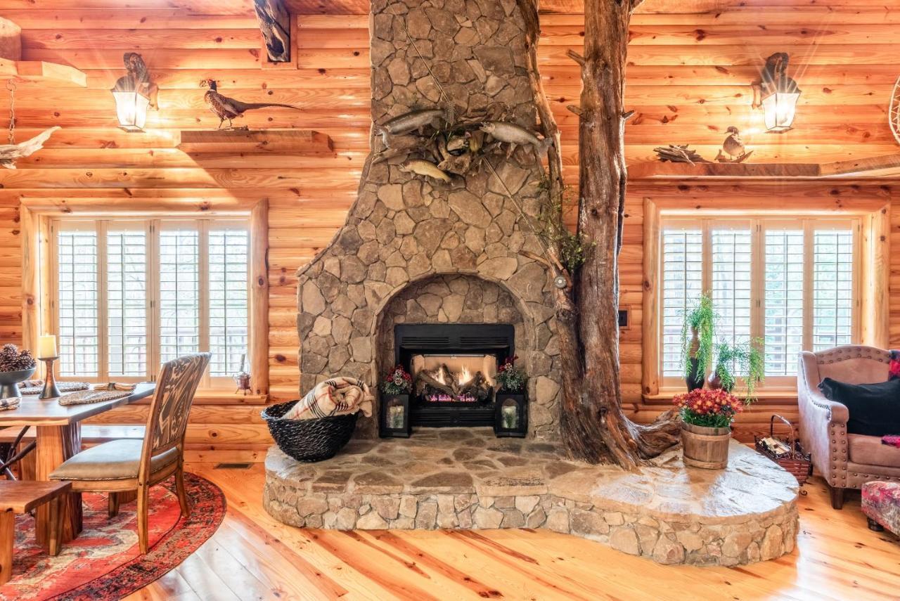 Iron Mountain Lodge - Beautiful Cabin With Forest & Mountain Views! Butler Eksteriør bilde