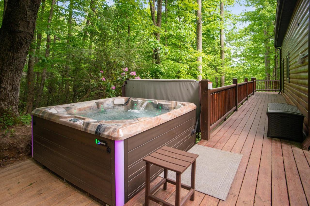 Iron Mountain Lodge - Beautiful Cabin With Forest & Mountain Views! Butler Eksteriør bilde