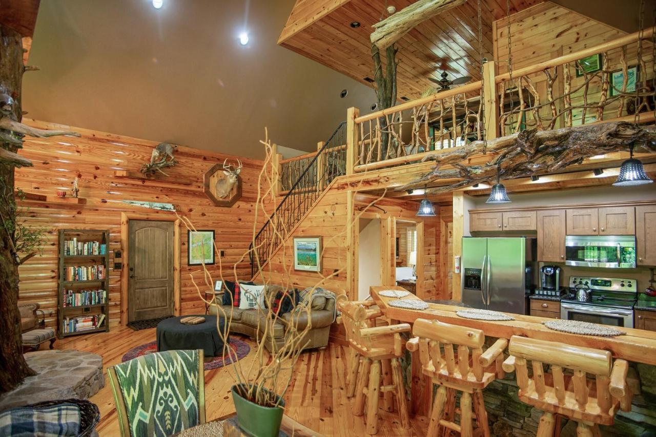 Iron Mountain Lodge - Beautiful Cabin With Forest & Mountain Views! Butler Eksteriør bilde