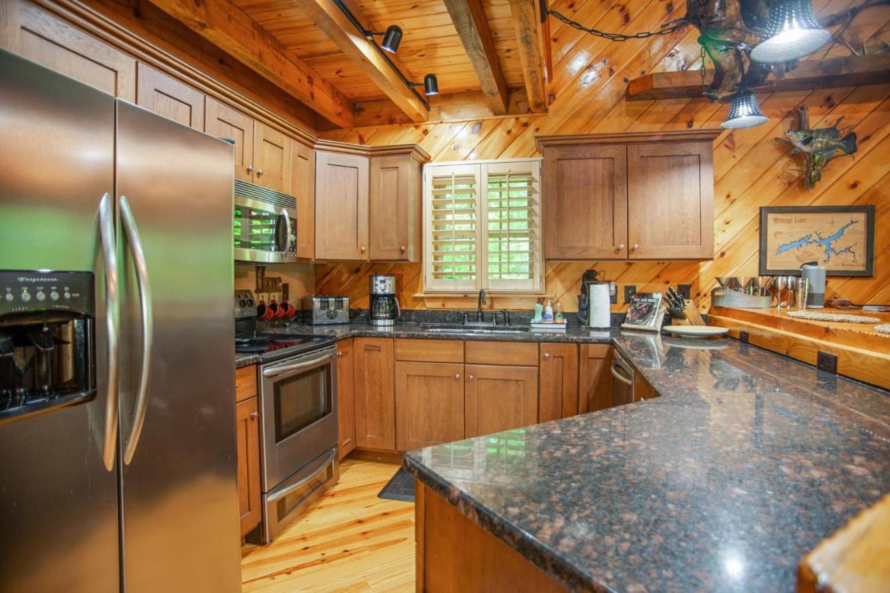 Iron Mountain Lodge - Beautiful Cabin With Forest & Mountain Views! Butler Eksteriør bilde