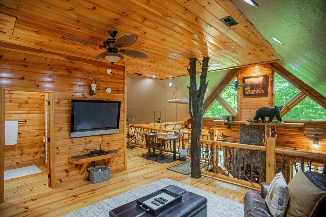 Iron Mountain Lodge - Beautiful Cabin With Forest & Mountain Views! Butler Eksteriør bilde